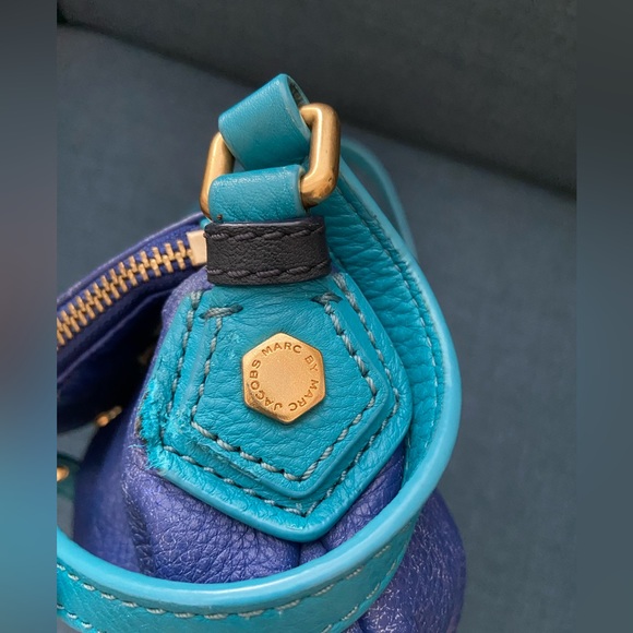 Marc by Marc Jacobs Classic Q Color Blocked Mini Natasha Crossbody Purse - Picture 11 of 16